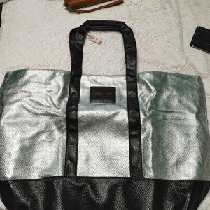 Victoria Secret weekender bag
